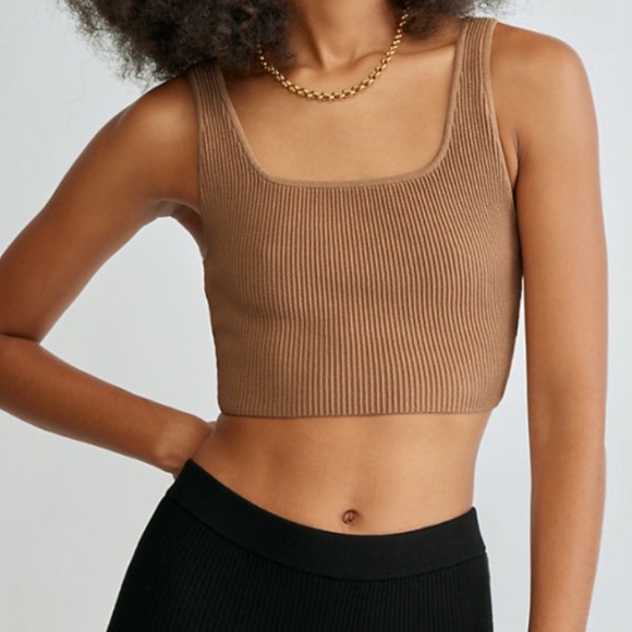 Aritzia Sculpt Knit Tank Size S - Picture 1 of 5